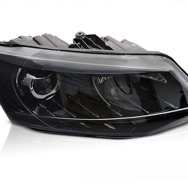 Десен фар за Skoda Fabia хечбек, комби 2014-2018 с черна основа