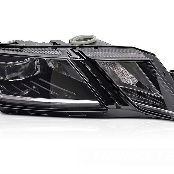 Десен LED фар за Skoda Octavia Liftback, комби 2016-2020 с черна основа