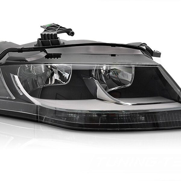 Десен рефлекторен фар за Audi A4 B8 седан, комби 2008-2011 с черна основа