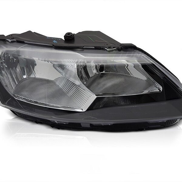 Десен рефлекторен фар за Skoda Rapid Liftback, седан 2012-2017 с черна основа