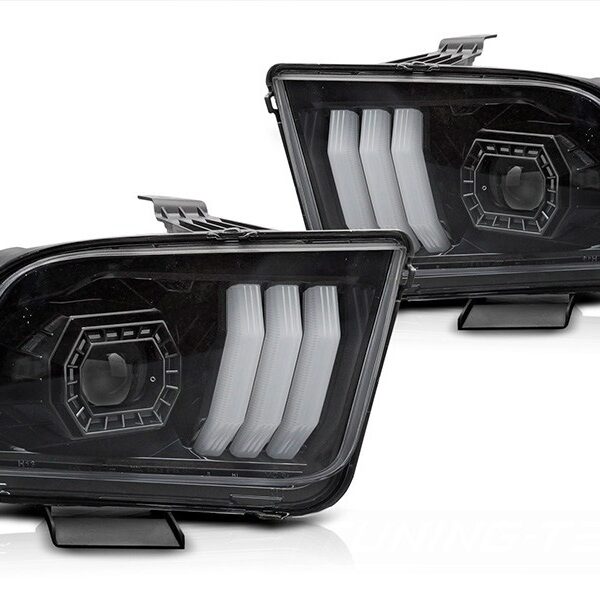 Комплект тунинг фарове за Ford Mustang 2004-2009 с черна основа