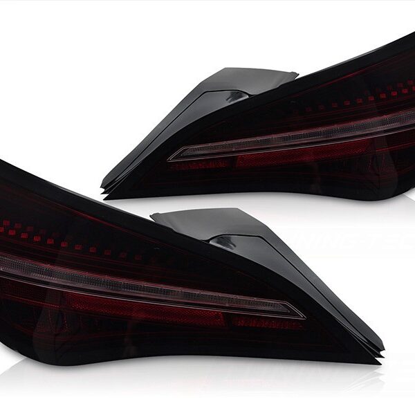 Комплект тунинг LED стопове за Mercedes CLA C117 2013-2016 с черно-червена опушена основа и динамичен мигач, за модела оборудван с халогенни стопове, ляв и десен