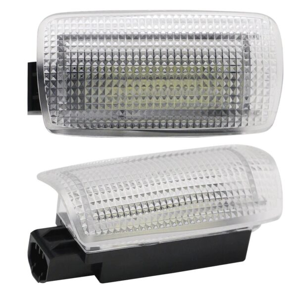 Комлект LED плафони за регистрационен номер на Toyota Highlander 2008-2013, Avalon 2005-2013, Sienna 2011-2020