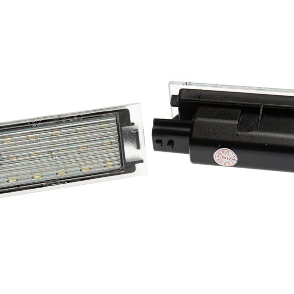 Комплект LED плафони за регистрационен номер на Renault Clio III 2005-2012, Twingo II след 2007 година, Megane II/III, Laguna II/III и Master