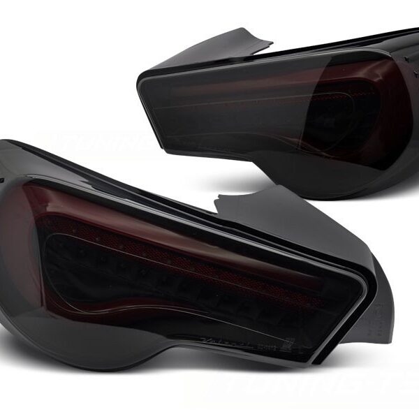 Комплект тунинг LED стопове за Toyota GT86 2012-2021 с червено-опушена основа, ляв и десен