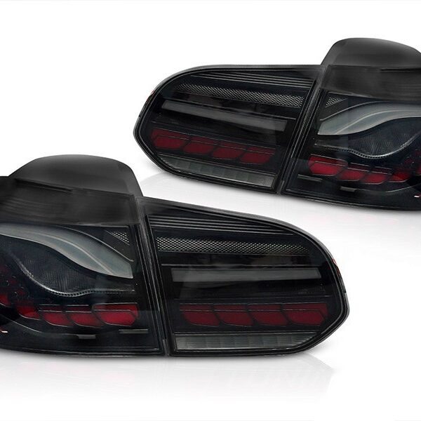 Комплект тунинг LED стопове за Volkswagen Golf VI 2008-2013 с опушена основа, с динамични мигачи, ляв и десен