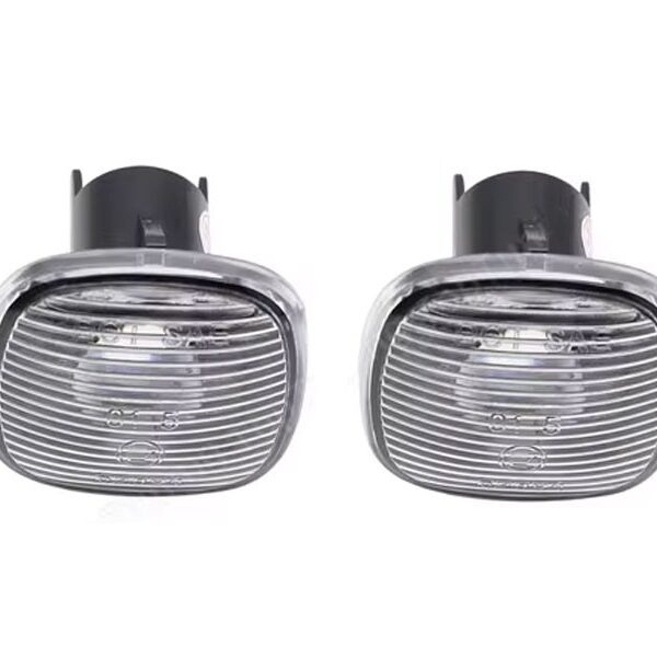 Комплект странични OEM мигачи за Audi A3 1996-1999, A4 1994-1998, A8 1994-2002 с бяла основа, ляв + десен
