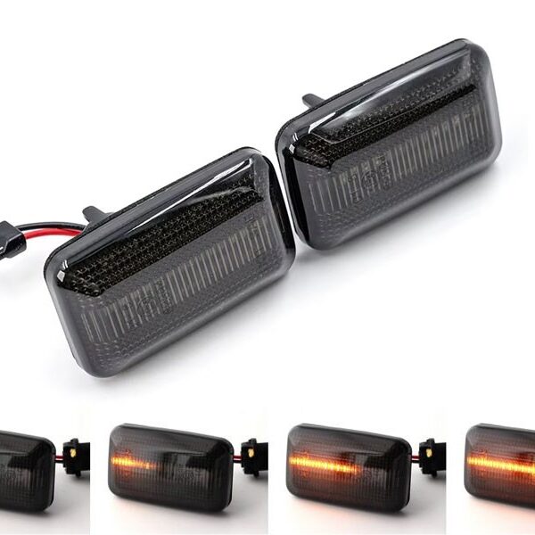 Комплект странични LED динамични мигачи за Audi 100 1982-1994, 200 1983-1991, A6 1994-1997, 80 1978-1996 с опушена основа, ляв + десен