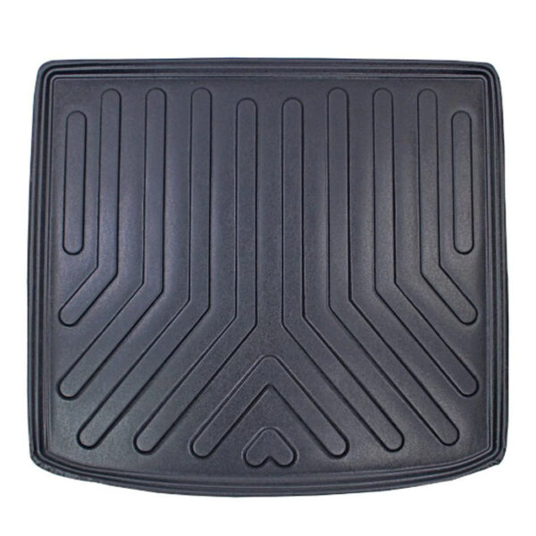 Стелка за багажник RizLine съвместима с Audi Q3 (2018+)