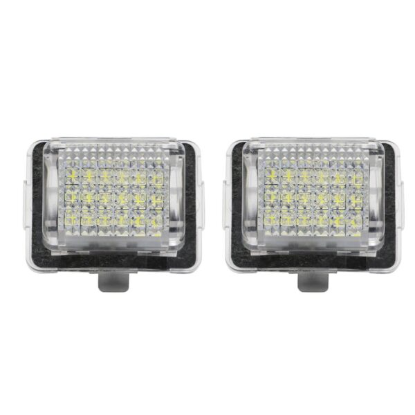 Комплект LED плафони за регистрационен номер на Mercedes C класа W204, E класа W212/C207, CL C216, S класа W221, ляв и десен