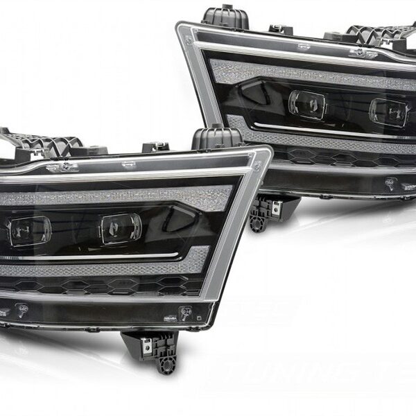 "Комплект LED тунинг фарове за Dodge Ram 1500 2019-2022 с черна основа, с динамични мигачи, за модела с фабрични DRL светлини, с функция ""Посрещане"", ляв и десен"