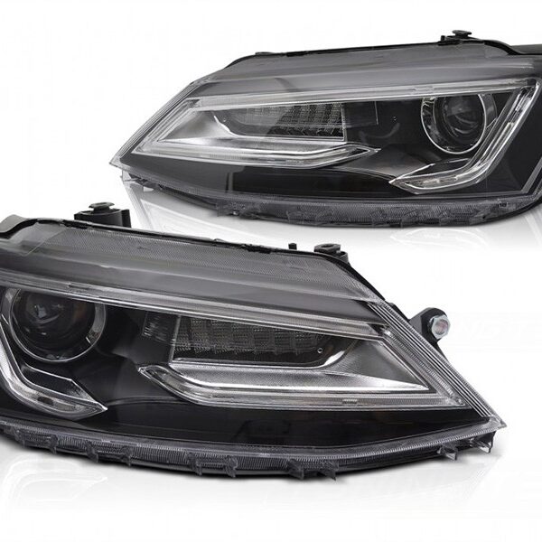 Комплект LED тунинг фарове за Volkswagen Jetta 2011-2018 с черна основа, за модела с фабрични халогенни светлини, с динамични мигачи, ляв и десен