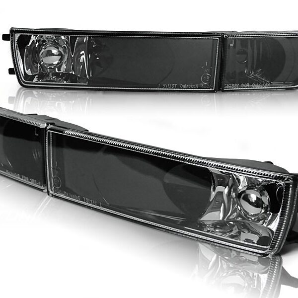 Комплект тунинг мигачи в бронята за VW Golf III 1991-1997/Vento 1992-1998 с черна основа ляв + десен