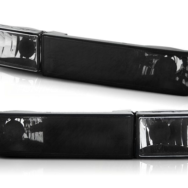 Комплект тунинг мигачи в бронята за VW Golf III 1991-1997/Vento 1992-1998 с черна основа ляв + десен